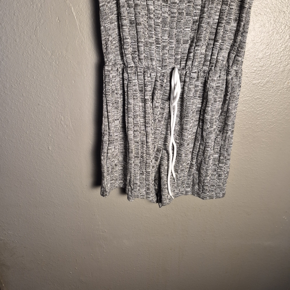 SHEIN Heather Gray Ribbed Knit Romper with Drawstring